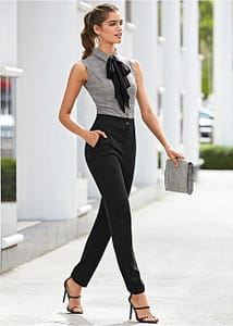 Read more about the article CLASSIC ways to wear GREY and Look EXPENSIVE | Classic Style