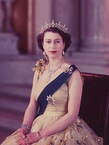 Read more about the article ClothingScene’s Tribute to Her Majesty: The Most Luxurious Outfits Queen Elizabeth Has Ever Worn