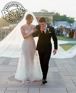 Read more about the article Top 10 Most Expensive Wedding Dresses Of All Time