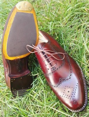 Read more about the article Rozsnyai hand-made shoes