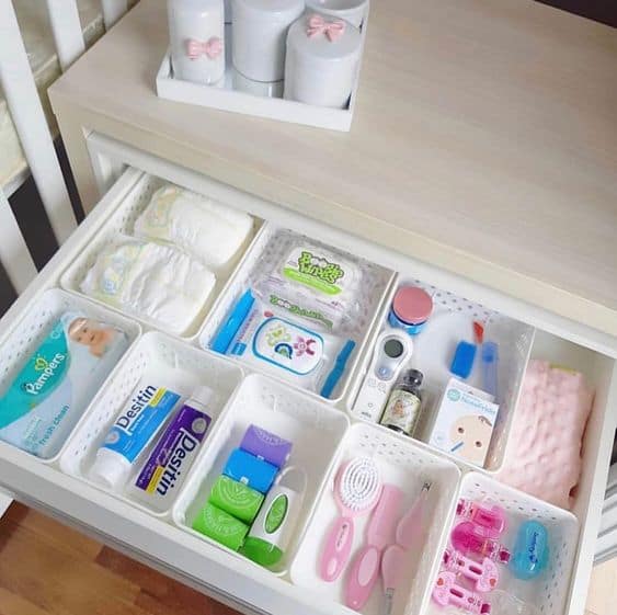 You are currently viewing HOW TO ORGANIZE BABY CLOTHES USING KONMARI METHOD | ORGANIZE WITH ME 2019