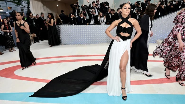 You are currently viewing The Worst Dressed Stars Who Fizzled Out At The 2023 Met Gala